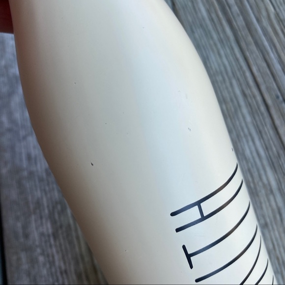 Rae Dunn Insulated Water Bottle - Picture 4 of 6